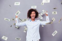 Woman wins money "loading =" lazy