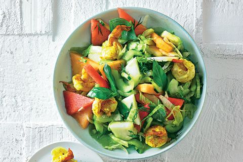 Bunter Gruken-Melone-Salat mit Garnelen