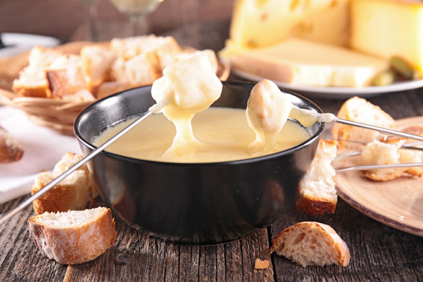 Fondue - perfekt für lange Abende  BRIGITTE.de