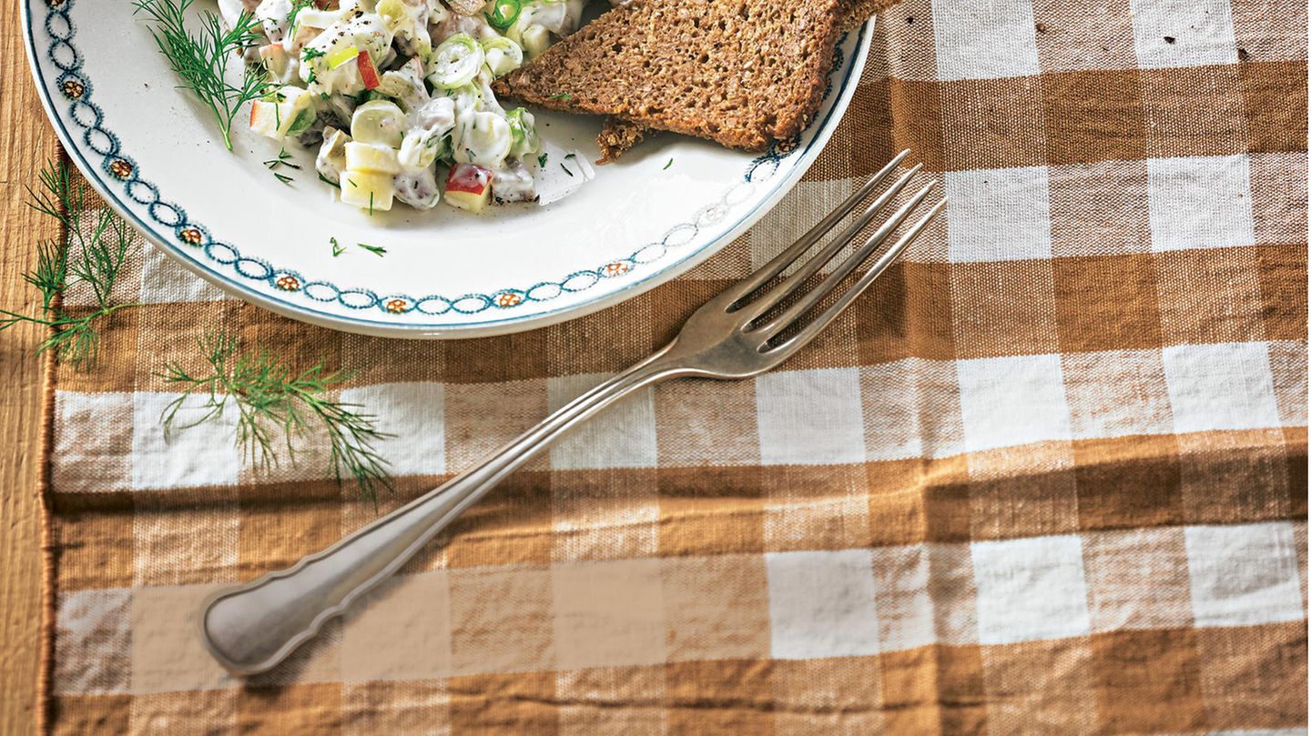 Matjes-Salat mit Dill | BRIGITTE.de