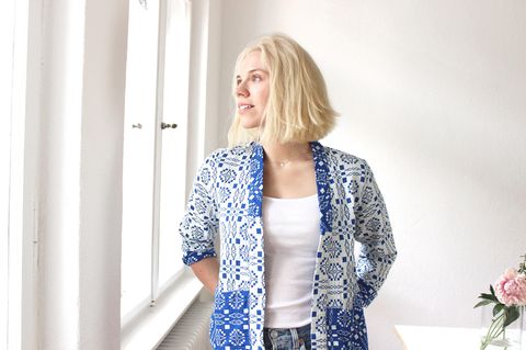 Nachdenken, weniger shoppen, glücklicher sein: Die Bloggerin Anuschka Rees hat mit dem "Kleiderschrank-Projekt" eine Methode entwickelt, um dem eigenen Stil auf die Spur zu kommen.
