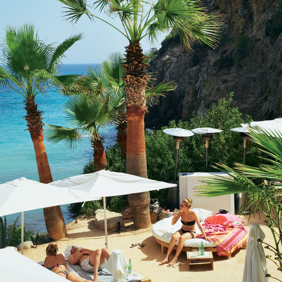 Ibiza Amante Beach Club