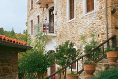 Pittoresk Die Pension "Parthenon" im einst verlassenen Dörfchen Parthenonas ist ein ganz besonderer Ort.