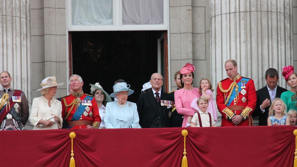 Zwischen Kate und der Queen geht gar nichts mehr Royale Familie Trooping the Colour