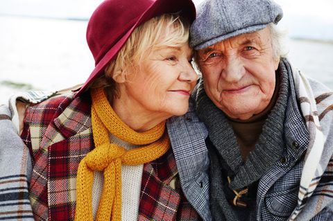 Zusammen alt werden: Älteres Paar