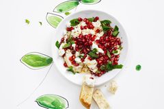 Tahini-Granatapfel-Dip aus Marokko als Vorspeise zu Weihnachten Vorspeise zu Weihnachten: Tahini-Granatapfel-Dip aus Marokko