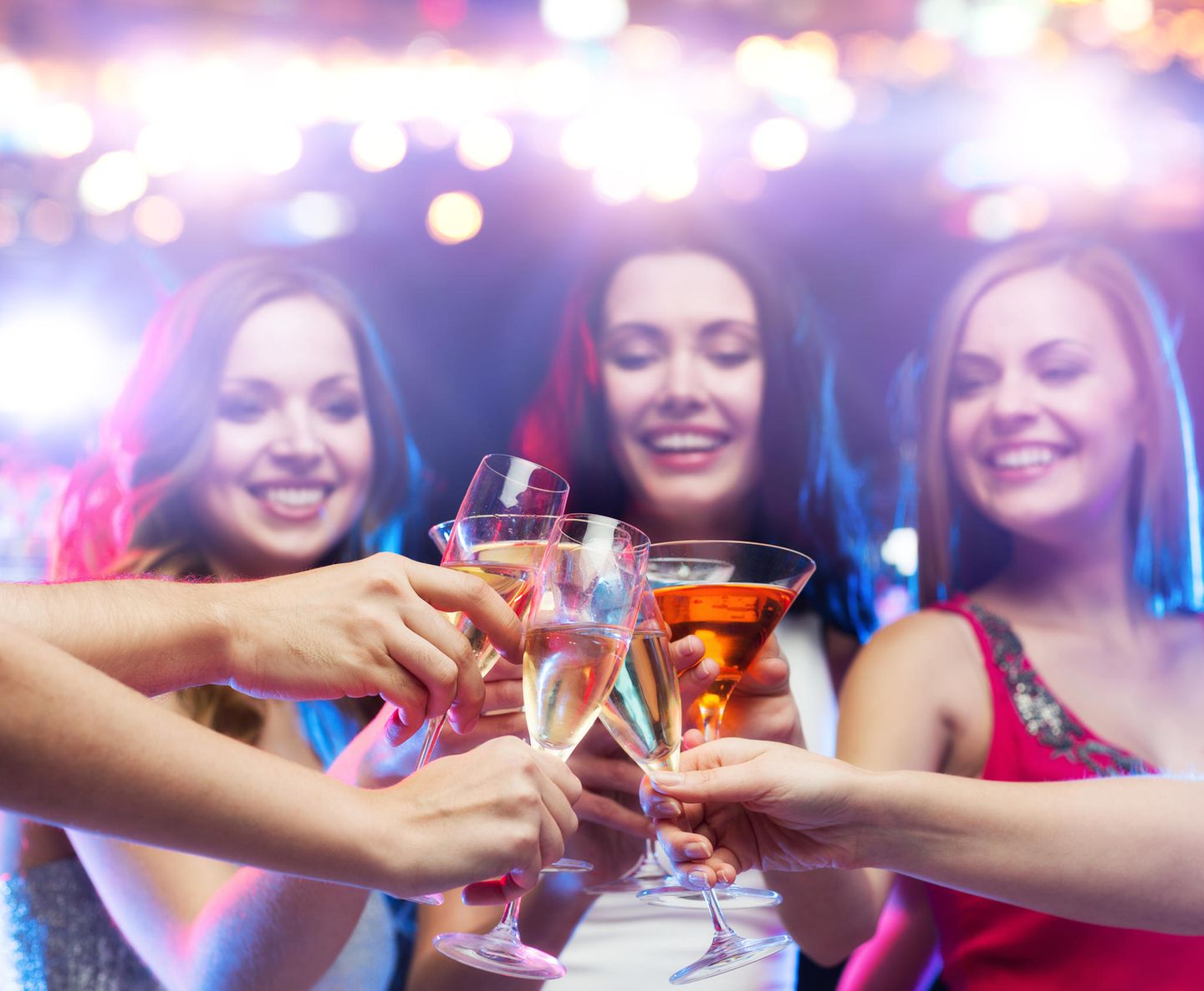 Alkoholkonsum: Immer mehr Frauen trinken zu viel