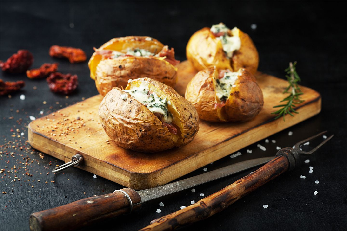 Ofenkartoffel Rezepte: 5 Knollige Ideen Für Deinen Topf