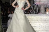 Brautkleider Trends 2018: Spitzendetails bei Pronovias