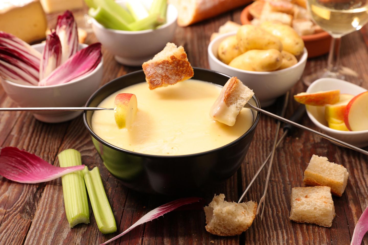 Käsefondue zubereiten: So geht's