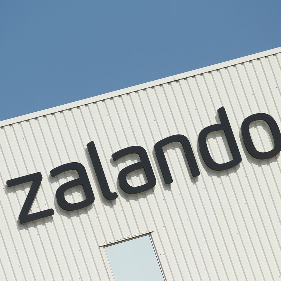 Zalando Logo an Gebäude