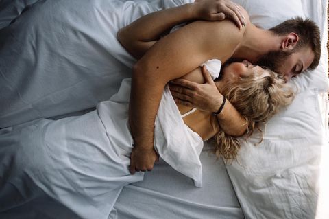 Indirekte Sexpartner: Paar im Bett