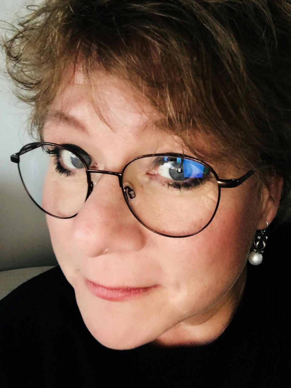 Unser Blog-Liebling: Haben wir ein Glück, dass es Muttiglück gibt! So heißt das Blog von Anke, 46, aus München und wir lieben einfach alles daran. Ihren Humor, ihren ehrlichen Blick aufs Leben und ihre Hacks, die wirklich jedes Muttileben einfacher machen. Unser Blog-Liebling: Haben wir ein Glück, dass es Muttiglück gibt! So heißt das Blog von Anke, 46, aus München und wir lieben einfach alles daran. Ihren Humor, ihren ehrlichen Blick aufs Leben und ihre Hacks, die wirklich jedes Muttileben einfacher machen.