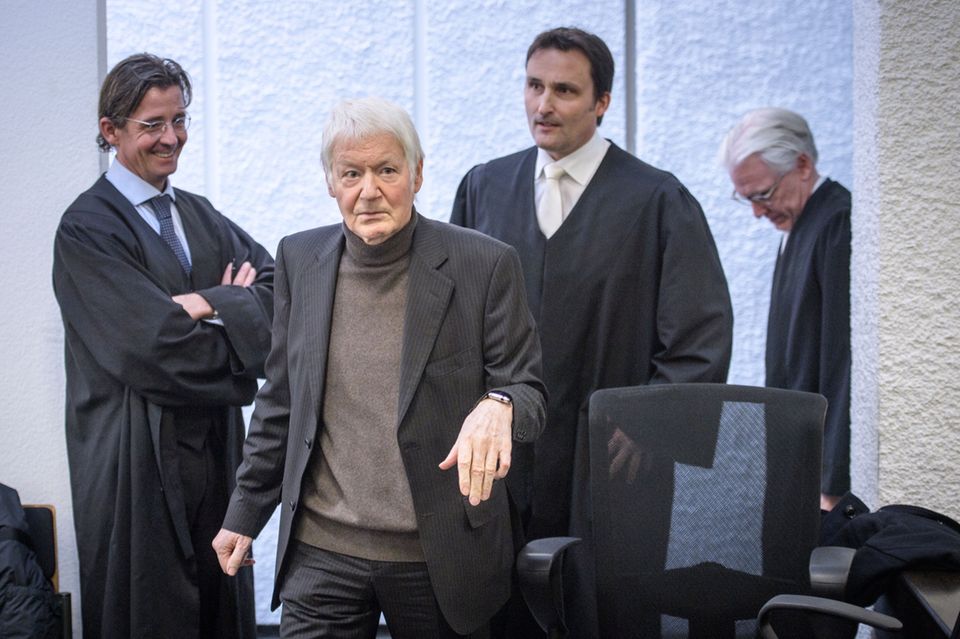 Anton Schlecker vor Gericht.