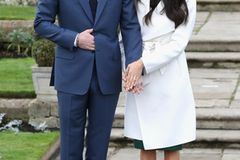 Meghan Markle und ihr Stil Meghan Markle trägt weißen Mantel