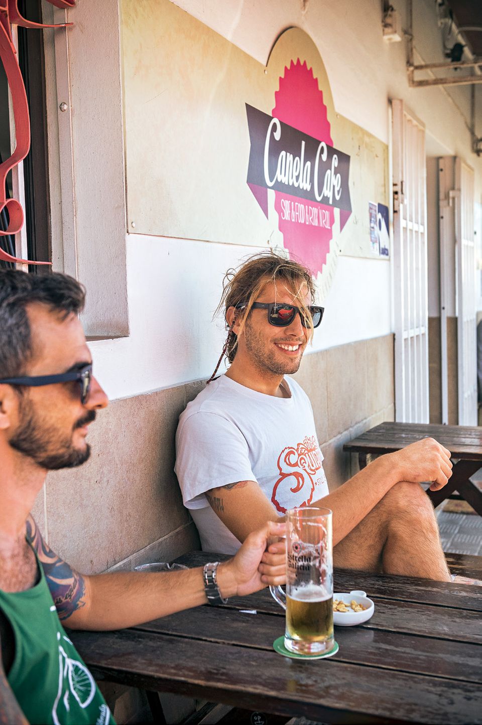 Fuerteventura: Surfer im Canela Cafe