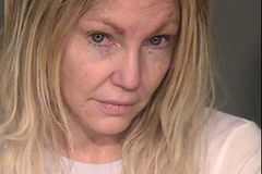 'Melrose Place'-Star Heather Locklear wurde festgenommen! 'Melrose Place'-Star Heather Locklear wurde festgenommen!