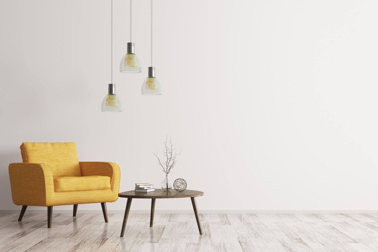 Minimalismus: Aufgeräumte Wohnung mit Sessel, Tisch und Lampe