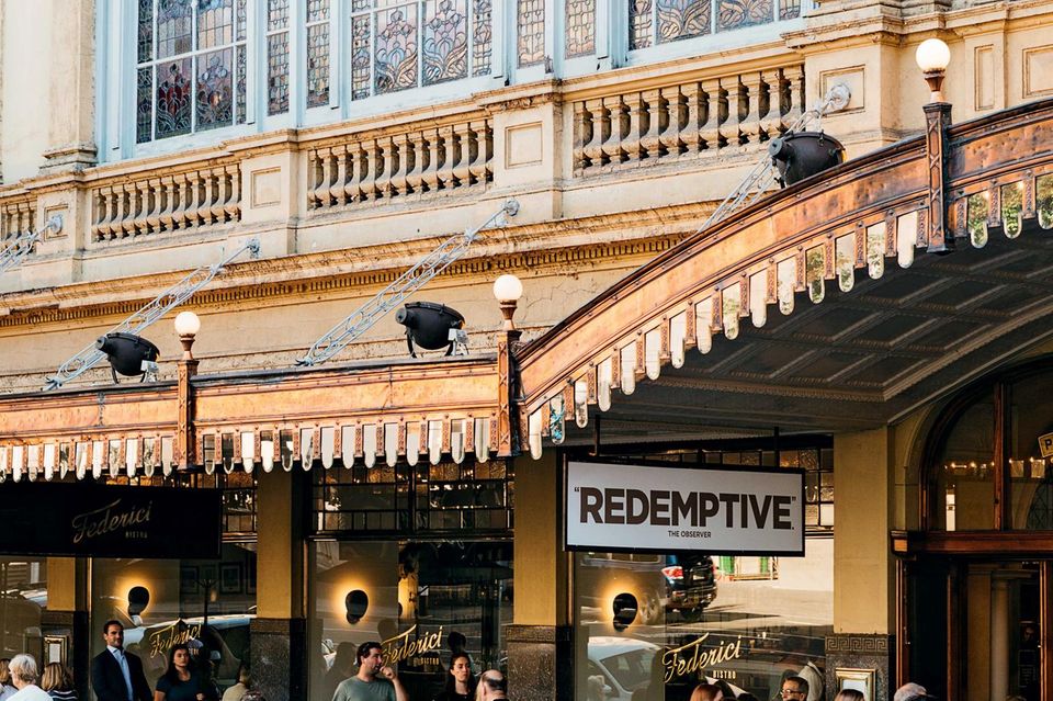 Insider-Tipps Melbourne: Restaurant mit Terasse zur Straße