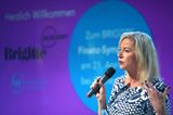 "Frauen brauchen keine anderen Finanzprodukte, aber sie brauchen eine andere Ansprache", meint Anne Conelly, Geschäftsführerin von hermoney.de