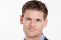 Millennials: Jeder achte mit 26 noch Jungfrau Beziehungscoach Dominik Borde