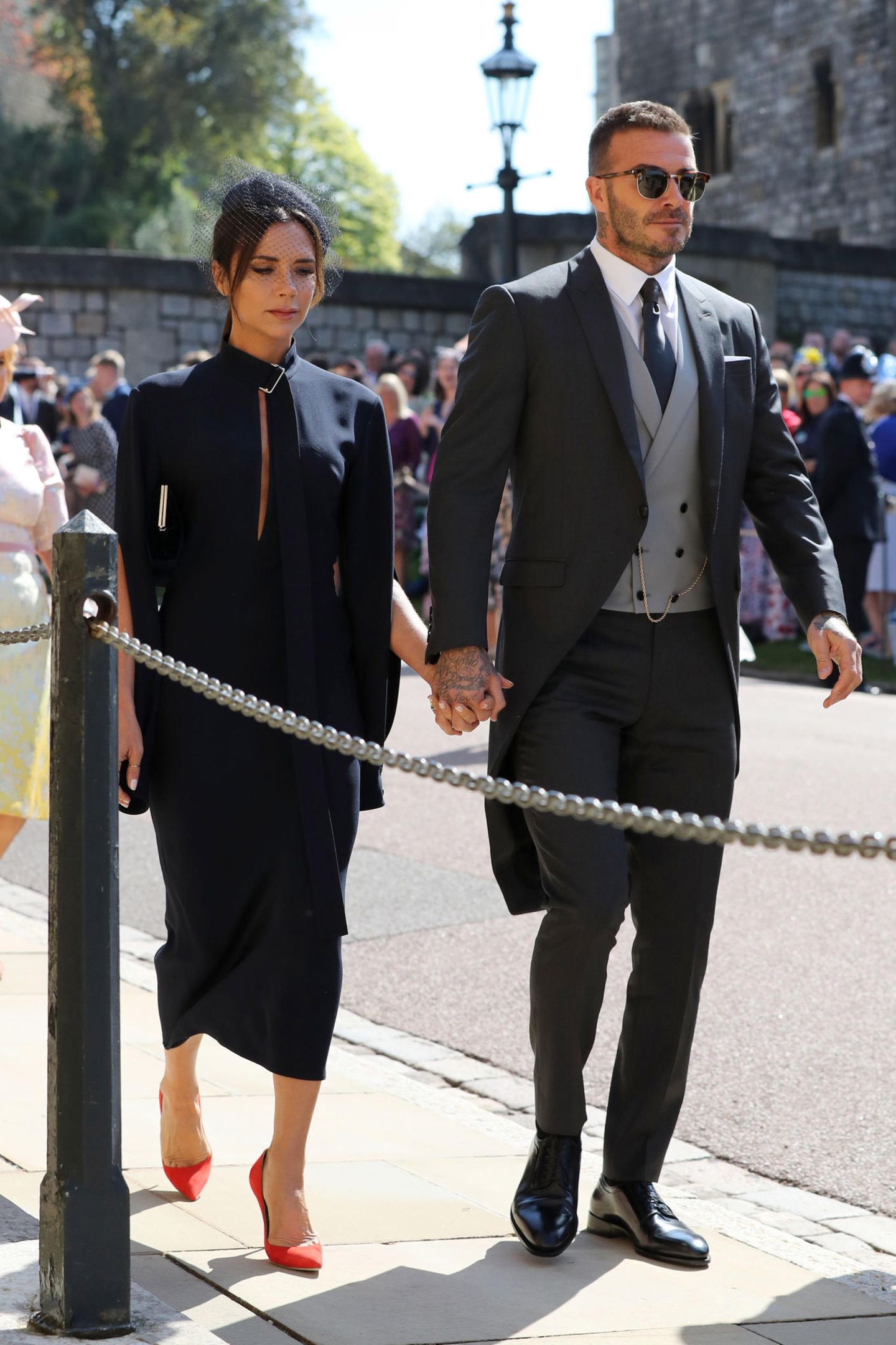 Wie schon 2011 bei der Hochzeit von William und Kate, so sind David und Victoria Beckham auch diesmal wieder unter den Gästen.