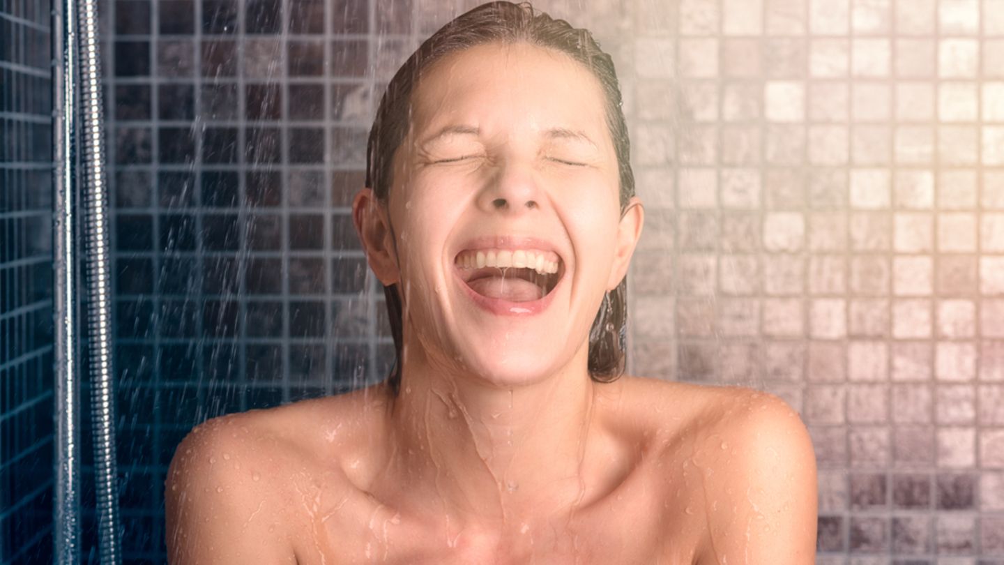 Pinkeln unter der Dusche: Voll daneben, oder Pinkeln unter der Dusche: Voll daneben, oder