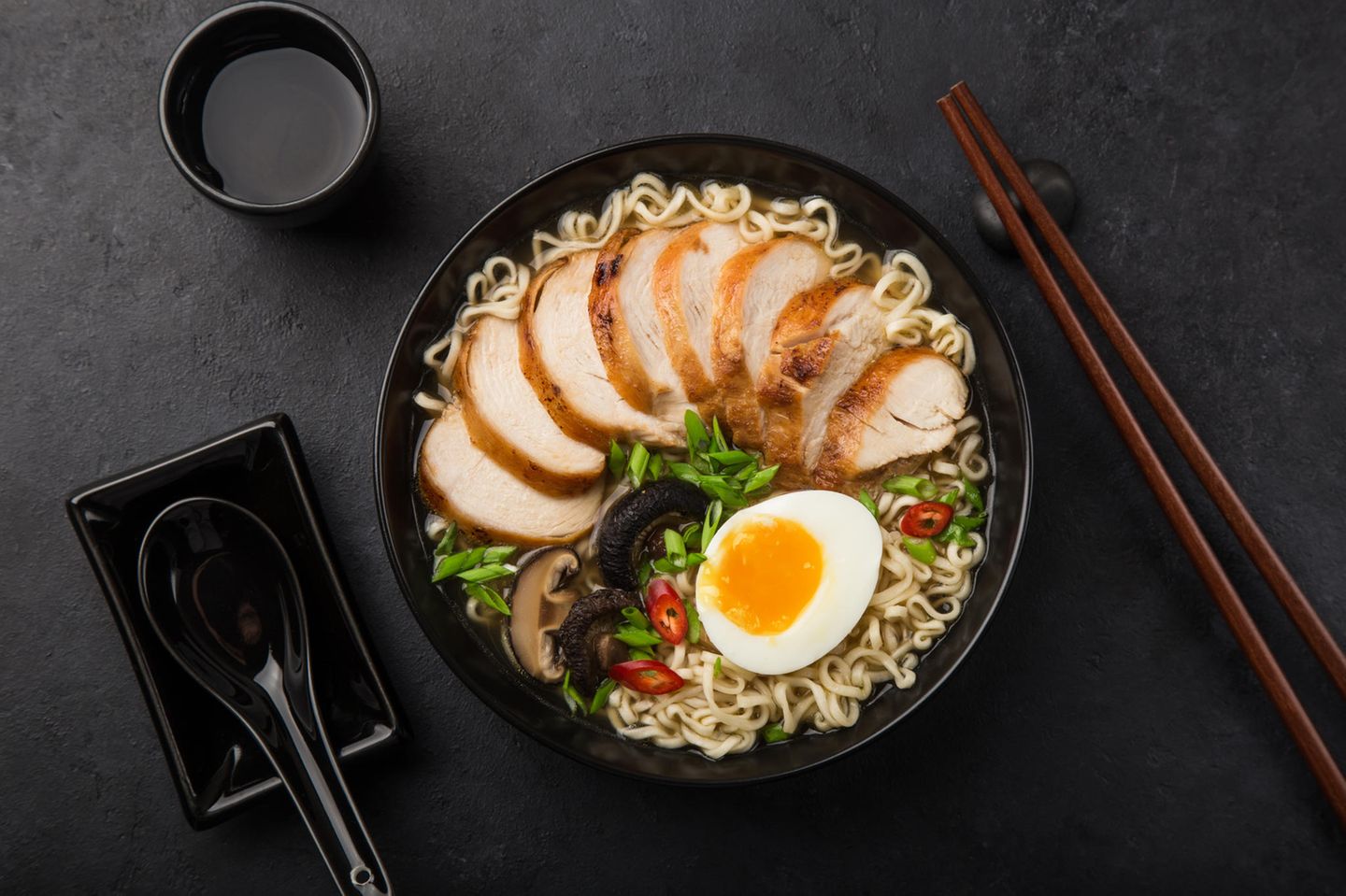 Ramen Rezept – Japanische Nudelsuppe – Asian Foodie