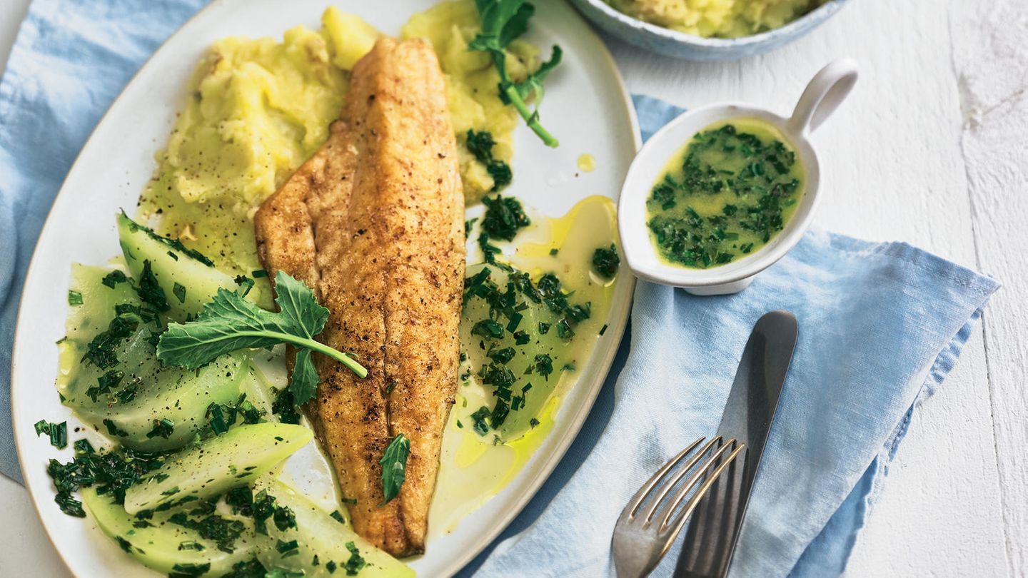Kartoffelstampf mit Wolfsbarsch und Kohlrabi | BRIGITTE.de