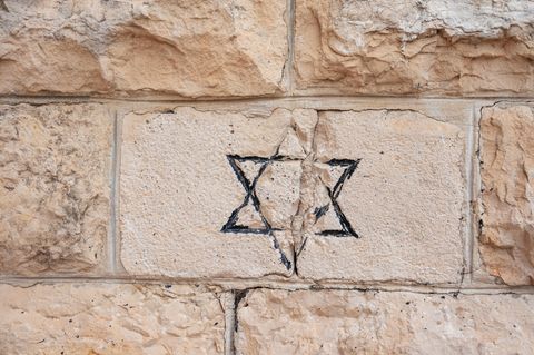 Judenfeindlichkeit: Davidsstern an einer Wand