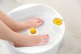 Heat tips from the editors: footbath with feet "loading =" lazy