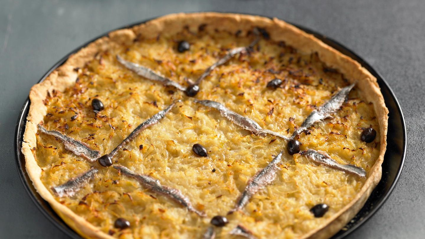 Pissaladière - Französischer Zwiebelkuchen | BRIGITTE.de