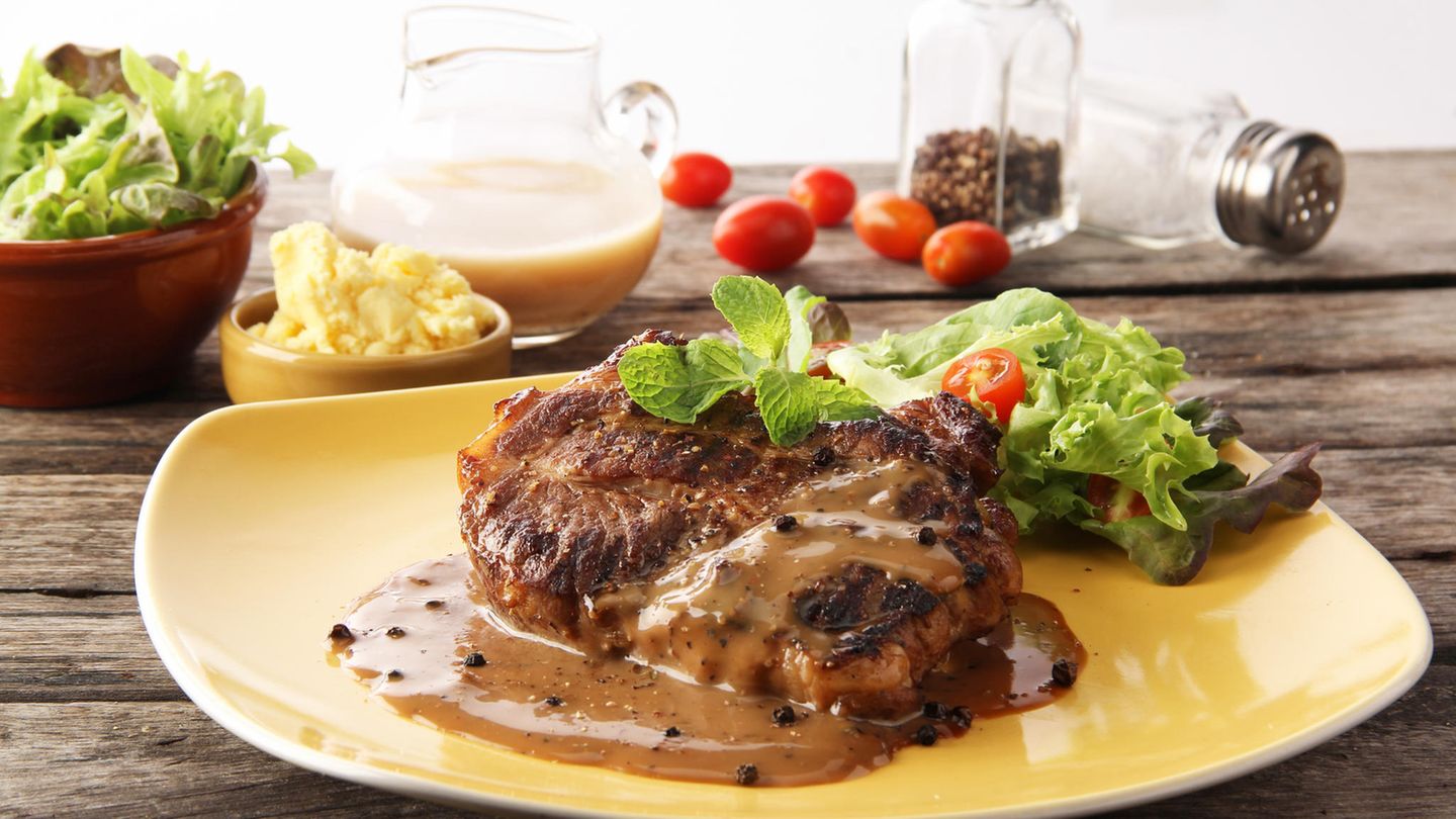 Kalbsrückensteak in Biersauce | BRIGITTE.de