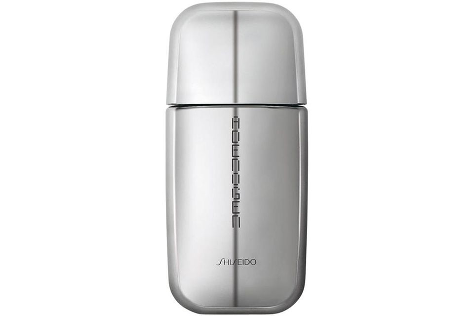 Kräftiges, gesundes und vitales Haar gibt's mit Shiseidos "Wunder"-Serum. Kräftiges, gesundes und vitales Haar gibt's mit Shiseidos "Wunder"-Serum.