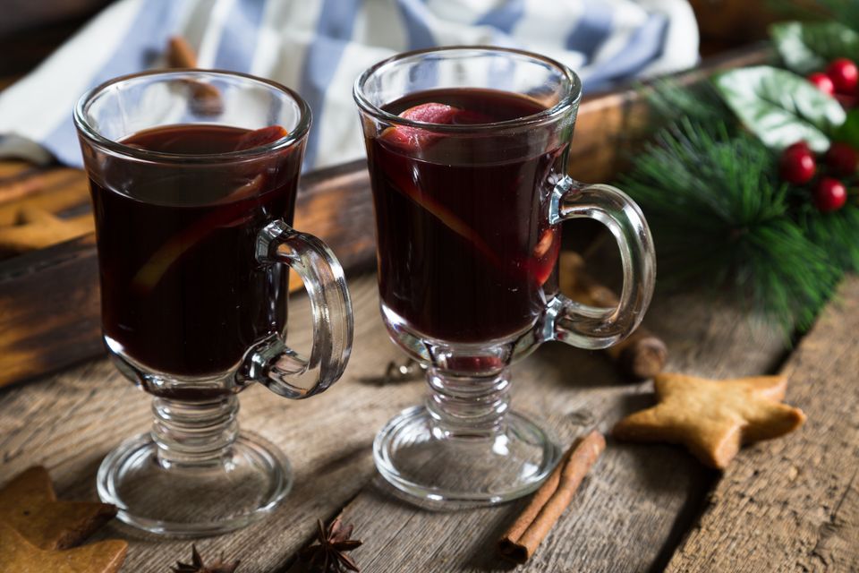 Glühwein mit Mini-Orangen Rezept für Glühwein mit Mini-Orangen