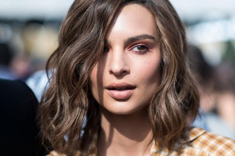 Trend hairstyles 2019: Bob with side parting "loading =" lazy