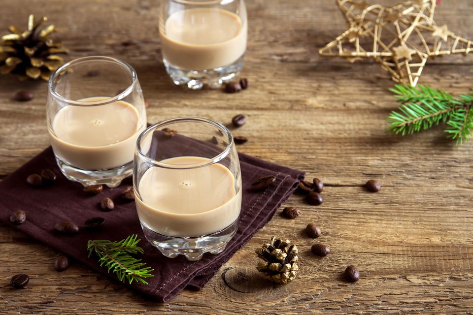 Weihnachtslikör Rezept Weihnachtslikör im Glas