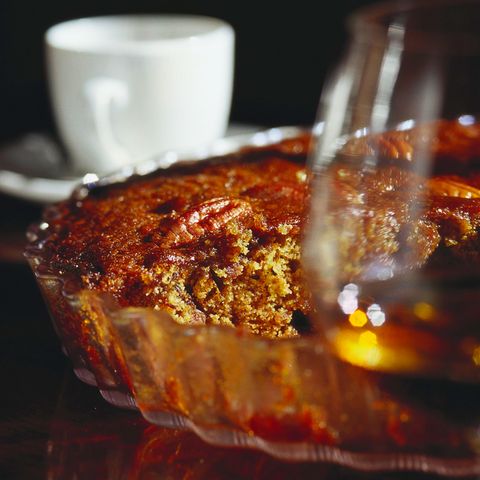 Brandy Rezepte - Der Brandy Flip Ist Ein Cocktail-klassiker Aus Den 60er Jahren, Für Den