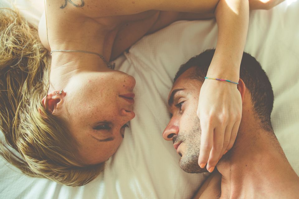 Verliebt in den Falschen: Unglücklich Verliebte im Bett