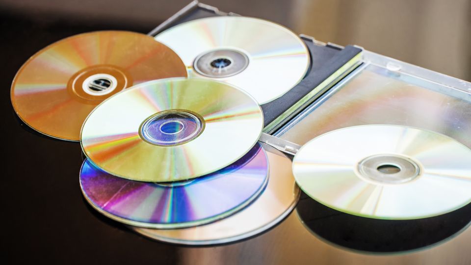Sie machen mit ein paar alten CDs etwas Wunderbares aus ihrer Küche!