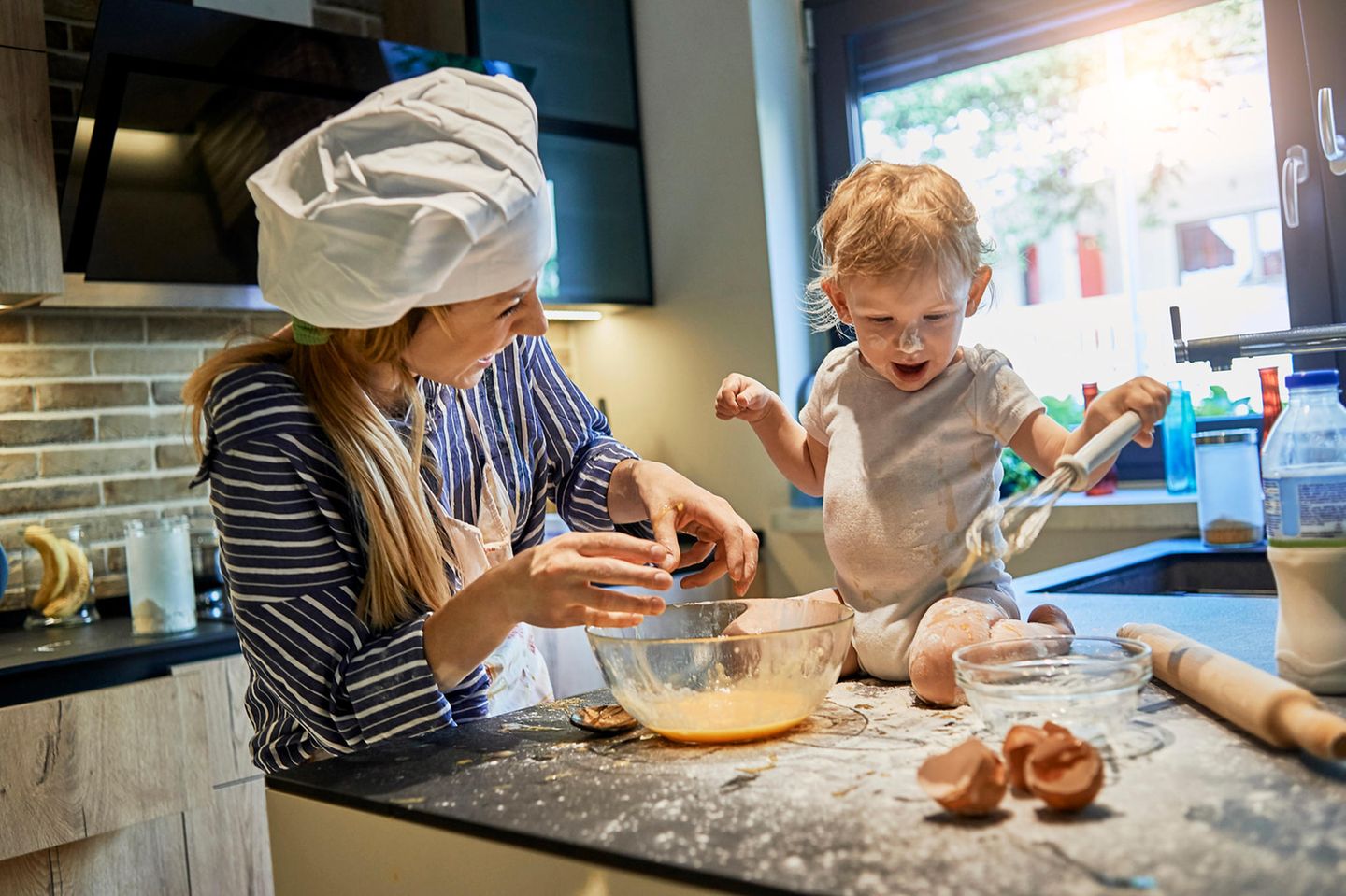 Bumm-Kekse: Mit Kleinkindern Plätzchen backen ohne Nervenzusammenbruch