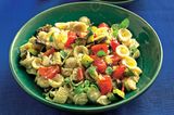 Orecchiette-Salat mit geröstetem Gemüse
