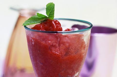 Erdbeer-Granité mit Wodka
