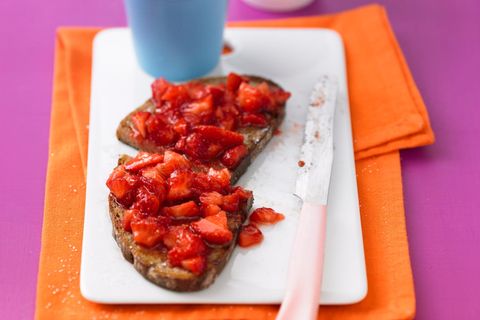 Erdbeer-Frühstücks-Brot