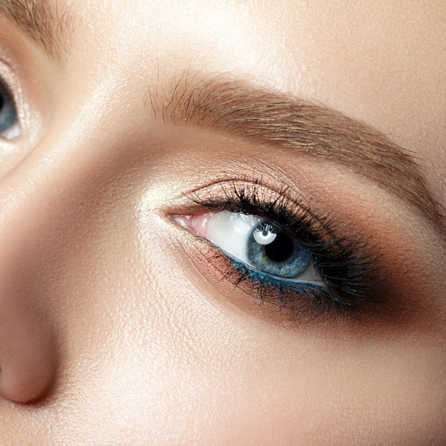 Blaue Augen schminken - Tipps und Tricks | BRIGITTE.de