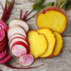 Alte Gemüsesorten: diese 7 solltest du kennen: verschiedene Beten aufgeschnitten