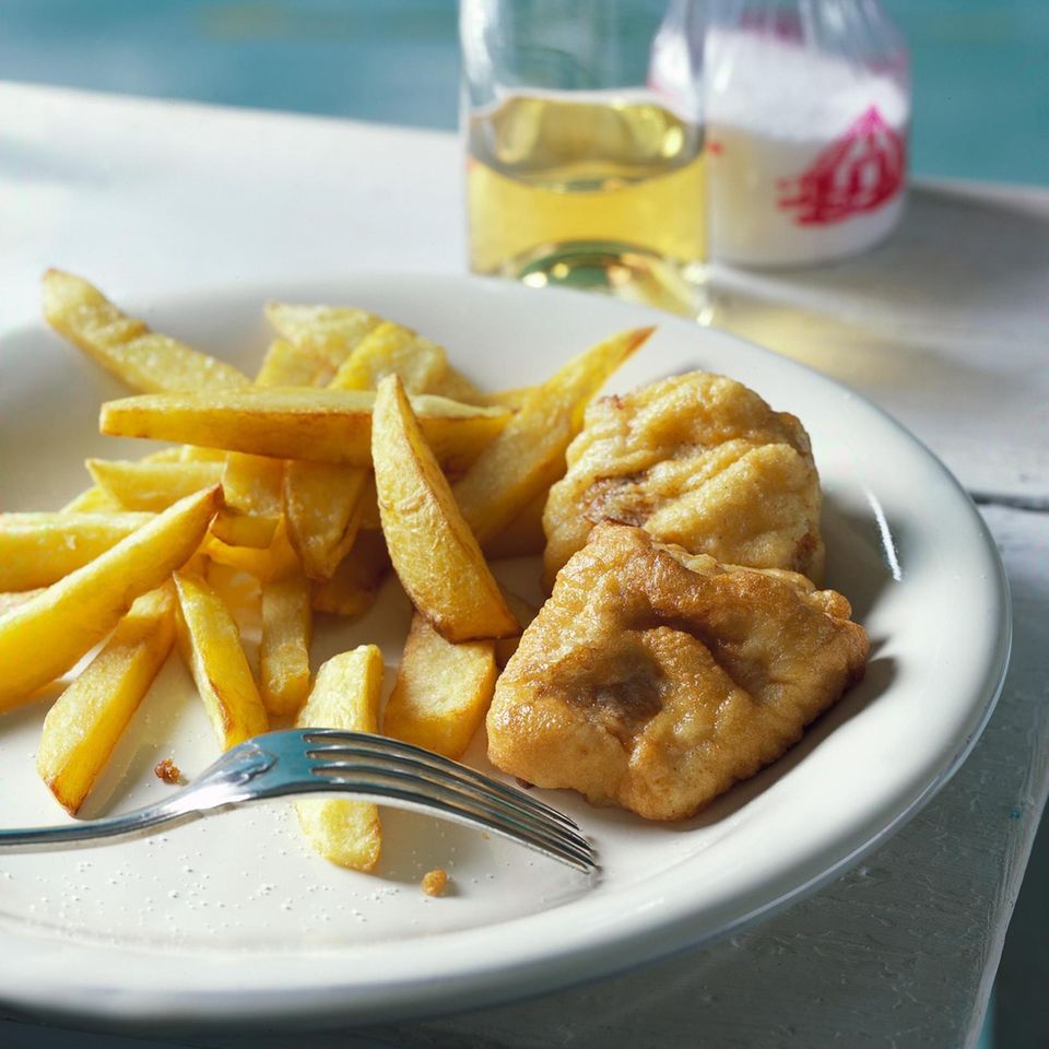 Fish & Chips - Gebackener Fisch mit Kartoffelspalten