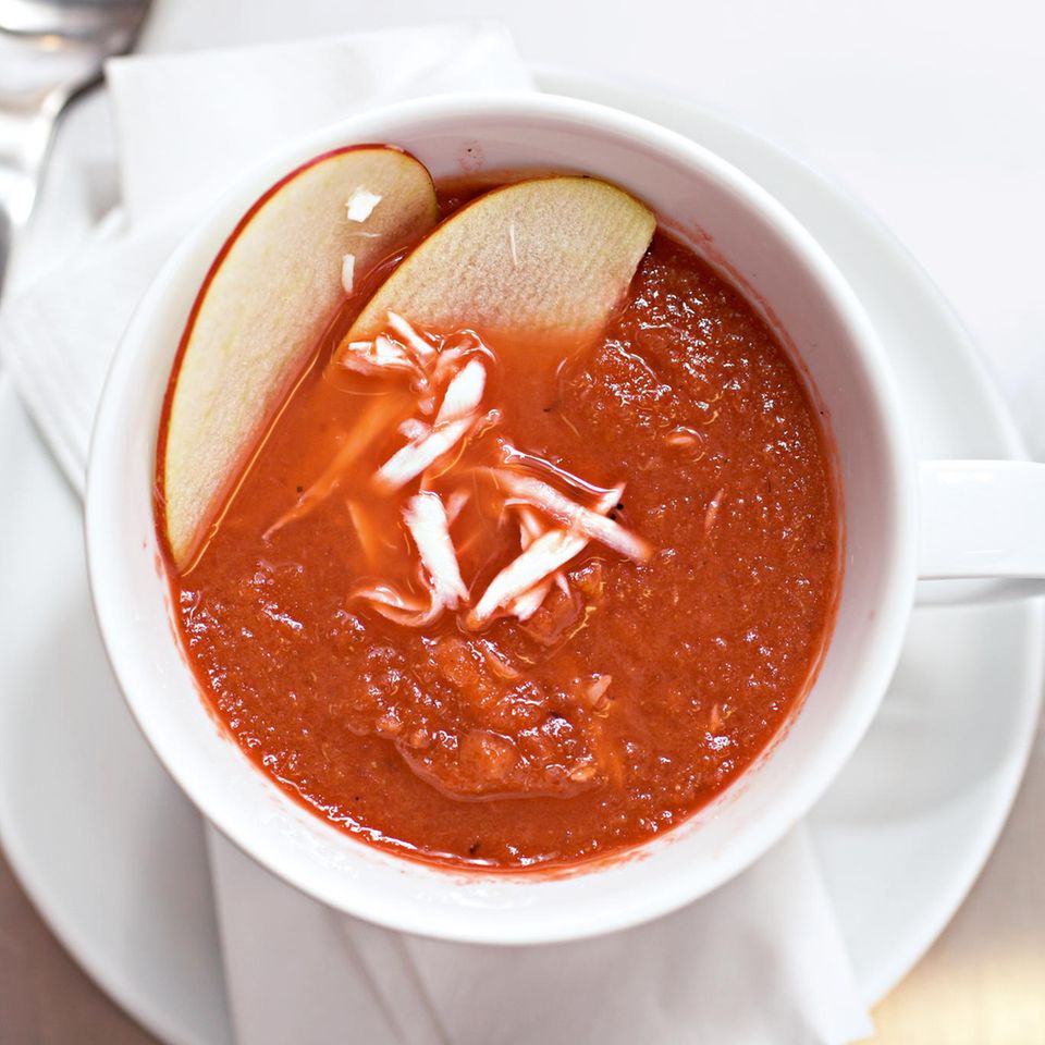 Rote-Bete-Apfel-Suppe