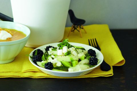 Melone-Brombeer-Feta-Salat