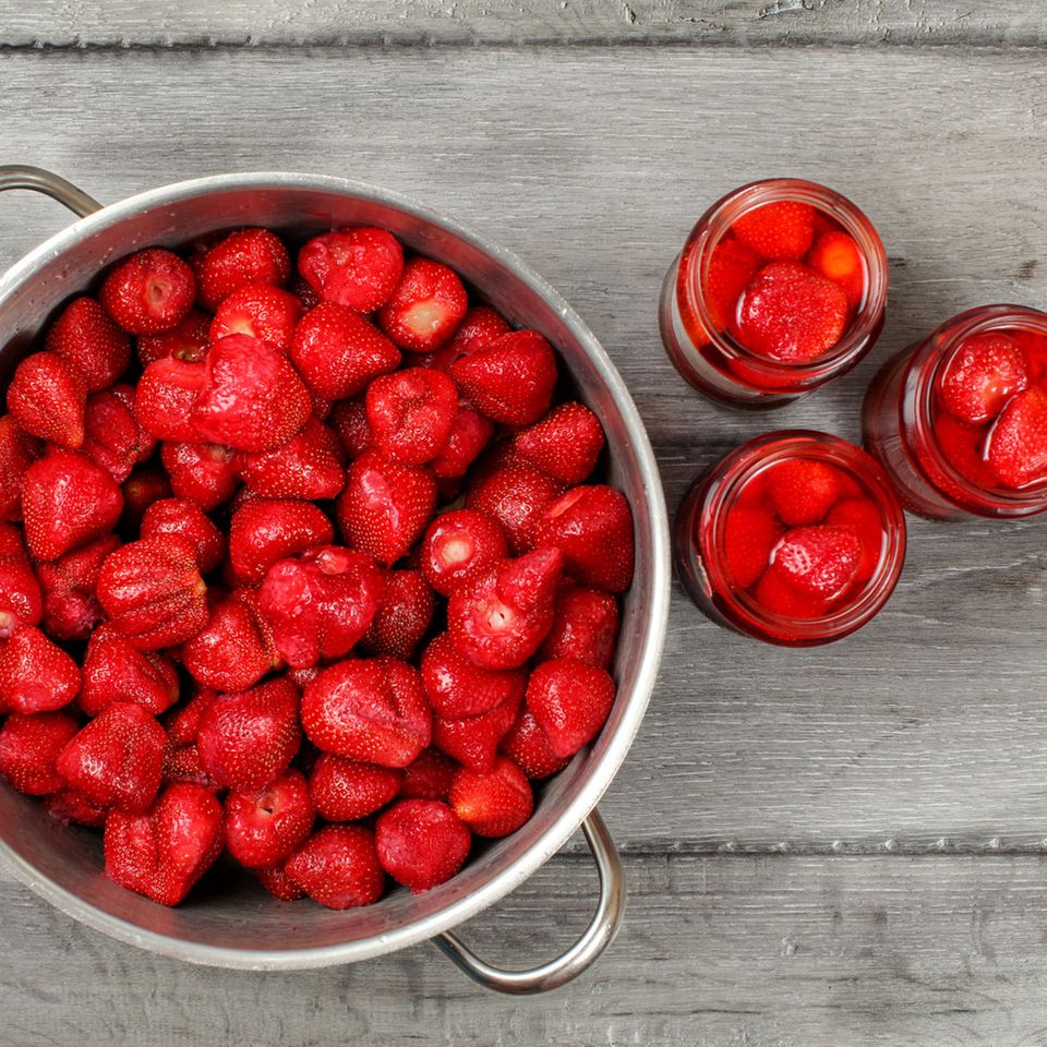 Erdbeeren einkochen: Schritt für Schritt
